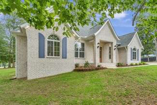 55 A Windwood Dr, Fayetteville, TN 37334