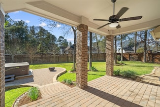 2 Pilot Point, Conroe, TX 77304
