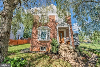 34 Fairview Ave, Front Royal, VA 22630