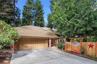 9980 SE 40th St, Mercer Island, WA 98040