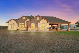 9072 N Lone Star Pkwy, Crawford, TX 76638