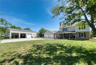440 41p Rd, Clinton, MO 64735