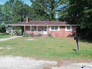 1127 Tynes St, Dillon, SC 29536