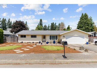 449 Lawton Rd, Oregon City, OR 97045
