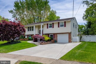 1765 Hillside Dr, Cherry Hill, NJ 08003