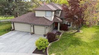 5811 W Sterling Ln, Boise, ID 83703