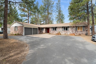 60889 Parrell Rd, Bend, OR 97702