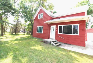 321 Superior Ave, Holland, MN 56139