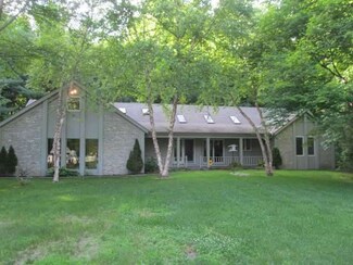 5100 Berkey Southern Rd, Whitehouse, OH 43571