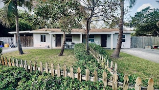 103 SW 3rd Ave, Boca Raton, FL 33432