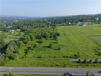 9044 Tibbitts Rd, New Hartford, NY 13413