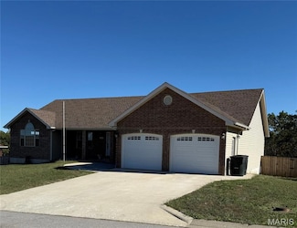 109 Paradise St, Waynesville, MO 65583