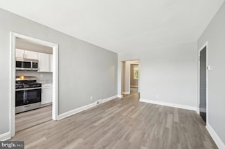 1126 Gleneagle Rd, Baltimore, MD 21239
