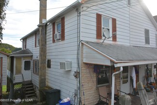 160 Garfield St, Nanticoke, PA 18634