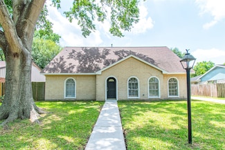12419 Huntington Field Dr, Houston, TX 77099