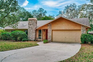 6222 NW 37th Dr, Gainesville, FL 32653