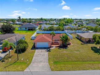 1011 SE 13th Place, Cape Coral, FL 33990