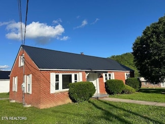 156 Beatty Rd, Rose Hill, VA 24281