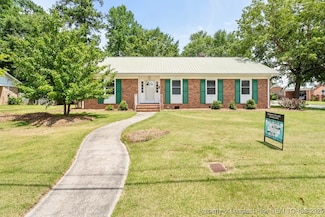 402 W 31st St, Lumberton, NC 28358