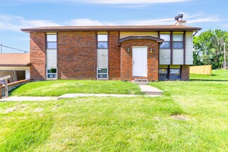 3201 Elm Grove Dr Unit A & B, Columbia, MO 65202