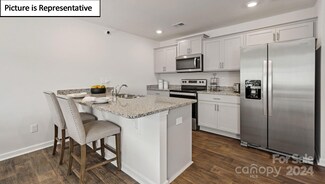 6139 Faron Way, Charlotte, NC 28262
