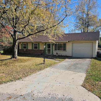 2936 Stanford Ave, Fort Wayne, IN 46808