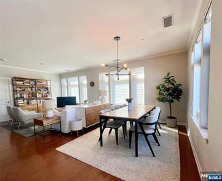 2204 Riverview Ave Unit 204, Englewood, NJ 07631