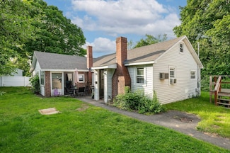 3 Dodge St, Rochester, NH 03867
