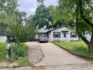 2732 19th St, Rockford, IL 61109