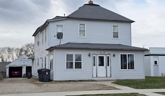 109 W Greeley St, Marshall, MN 56258