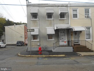 620 W Norwegian St, Pottsville, PA 17901