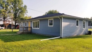 6314 N Mantel St, Muncie, IN 47303