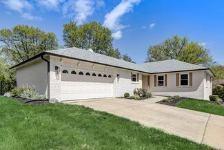 8422 Sandpiper Ct, Indianapolis, IN 46256