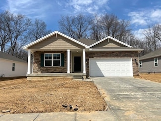 1241 Baybury Ave, Xenia, OH 45385