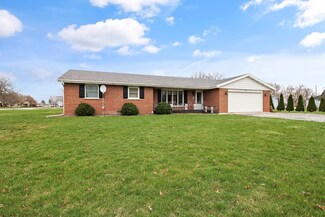 206 N Fifth St, Ashkum, IL 60911
