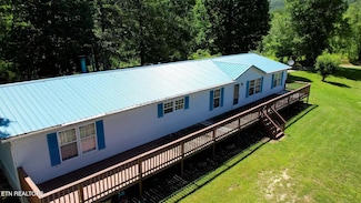 180 Douglas Branch Ln, Pioneer, TN 37847