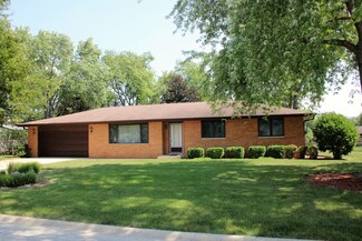 23815 Hickory Ln, Minooka, IL 60447