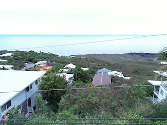 87-3210 Road F, Captain Cook, HI 96704