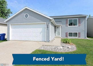 2441 60th Ave S, Fargo, ND 58104