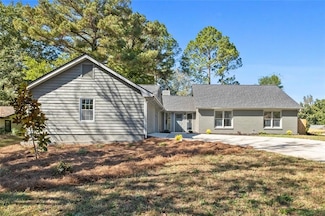 1603 Golf Link Dr, Stone Mountain, GA 30088