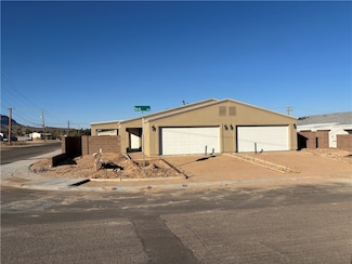 901 E Berk Ave, Kingman, AZ 86409