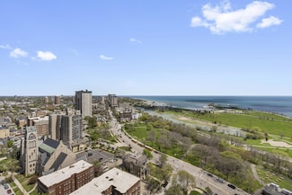 929 N Astor St Unit 2608, Milwaukee, WI 53202