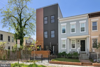 655 Morton Place NE Unit 1, Washington, DC 20002