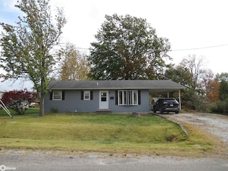 140 N 15th St, Hamilton, IL 62341