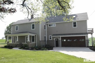 7321 Springfield Rd, Delavan, IL 61734