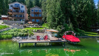 115 W Lakeview Blvd, Priest River, ID 83856