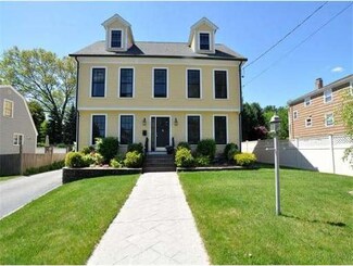 328 West St, Needham Heights, MA 02494