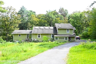 42 Beyersdorfer St, Kingston, NY 12401