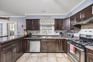 244 Timber Creek Ln SW, Marietta, GA 30060