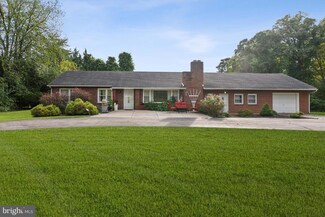 2013 Sicklerville Rd, Sicklerville, NJ 08081